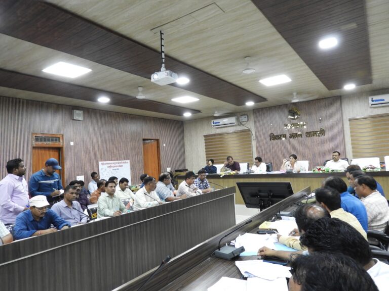 शामली जिले के 14 बिजली अधिकारियों को चार्जशीट व चेतावनी नोटिस