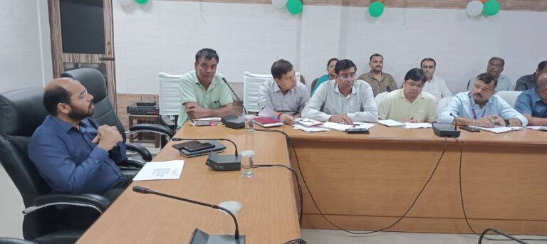 जनपद में 3651 लाभार्थियों के घर स्थापित हुआ सोलर संयंत्र