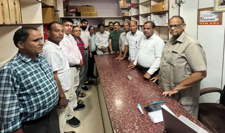 नकली दवाइयां से बचने को सभी दवा व्यापारी कंप्लीट बिल पर खरीदे दवाई, आरटीजीएस से करे भुगतान: सुभाष चौहान