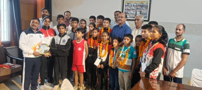 राष्ट्रीय किकबॉक्सिंग प्रतियोगिता में मु.नगर के खिलाड़ियों ने मेडल पर किया कब्जा