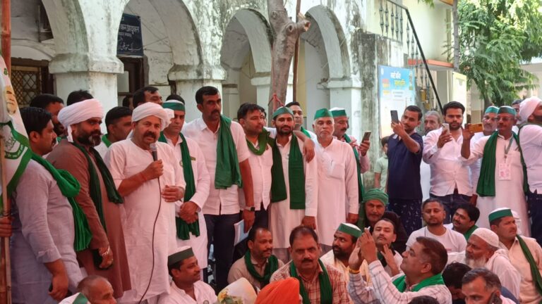 भाकियू की मासिक पंचायत में किसान बोले, 500 रुपए प्रति कुंतल गन्ना मूल्य घोषित करें सरकार