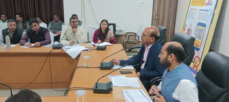 डीएम बोले, सीएम डैशबोर्ड की प्रगति में सुधार नहीं हुआ तो संबंधित अधिकारी पर होगी  कार्रवाई