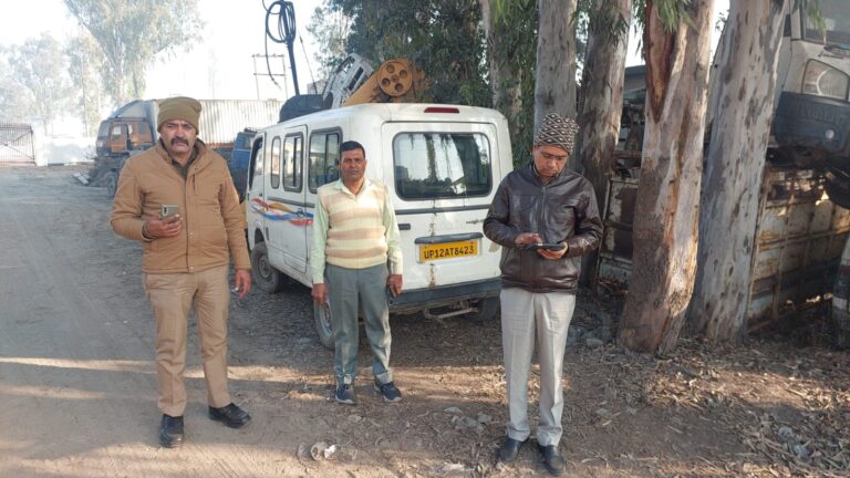 एआरटीओ प्रवर्तन सुशील मिश्रा ने 12 वाहनों पर की कार्रवाई, लगाया 12.17 लाख का जुर्माना