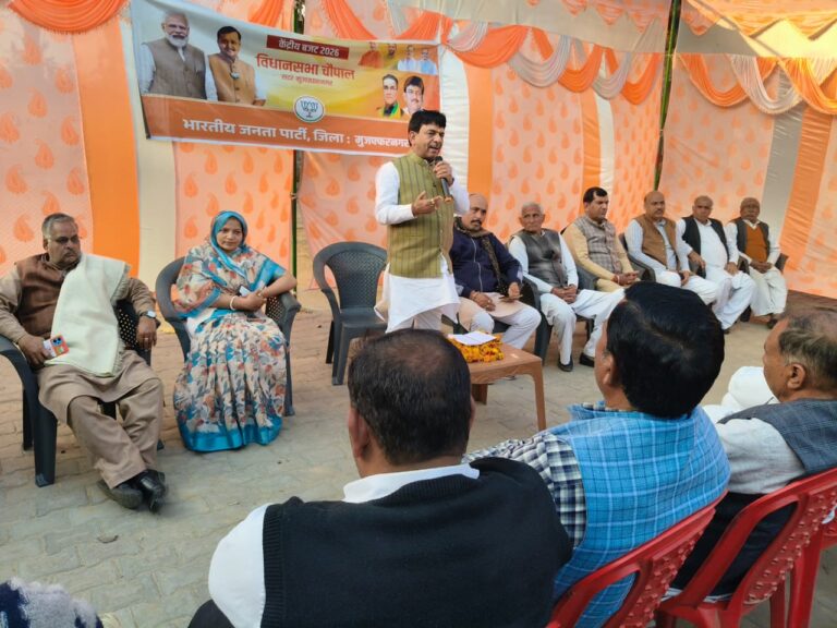 किसानों की आय बढ़ाने और लागत घटाने पर केंद्रित है बजट: मंत्री कपिल देव