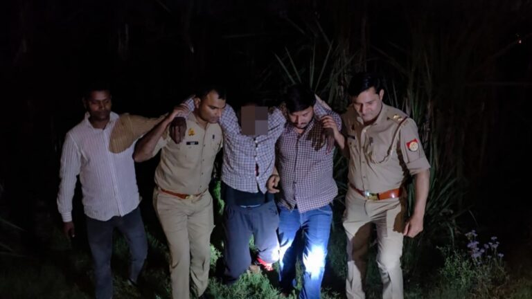 पुलिस मुठभेड़ में 15 हजार का इनामी गोतस्कर घायल