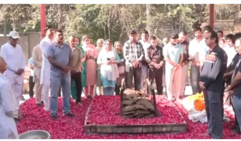 नम आंखों से दी हरीश राणा को अंतिम विदाई