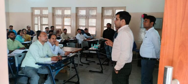 एसडी पब्लिक स्कूल में वर्ष 2027 की जनगणना को लेकर फील्ड ट्रेनरों को दिया गया प्रशिक्षण