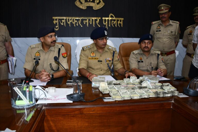 गऊशाला बनाने के लिए जमीन दिलाने के नाम पर 28.50 लाख की ठगी करने वाला गिरोह गिरफ्तार