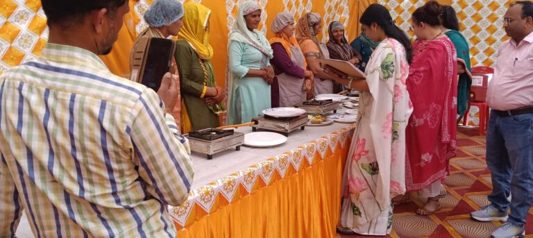 रसोईया पाक-कला प्रतियोगिता:  बुढाना से आरती, पुरकाजी से संजो व खतौली सत्यवती द्वारा प्रथम