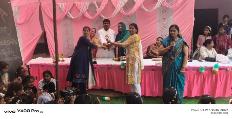 कंपोजिट स्कूल डूंगर बुढ़ाना में वार्षिकोत्सव व परीक्षा फल का वितरण