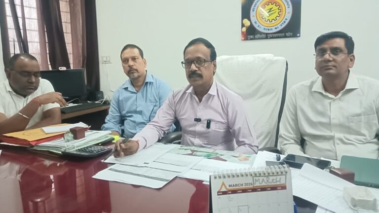 बैलेंस नेगेटिव होने पर शाम 6 से सुबह 8 बजे तक व सरकारी अवकाश के दिन नहीं कटेगी बिजली