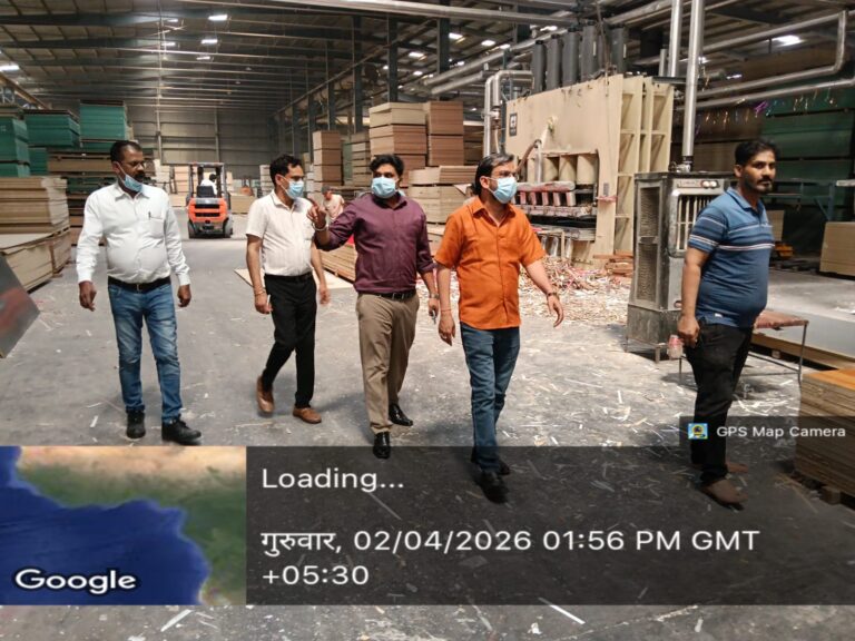 अनुदानित यूरिया की तलाश में कृषि विभाग की टीम ने फैक्ट्री, शुगर मिल और पेट्रोल पम्प पर की छापेमारी