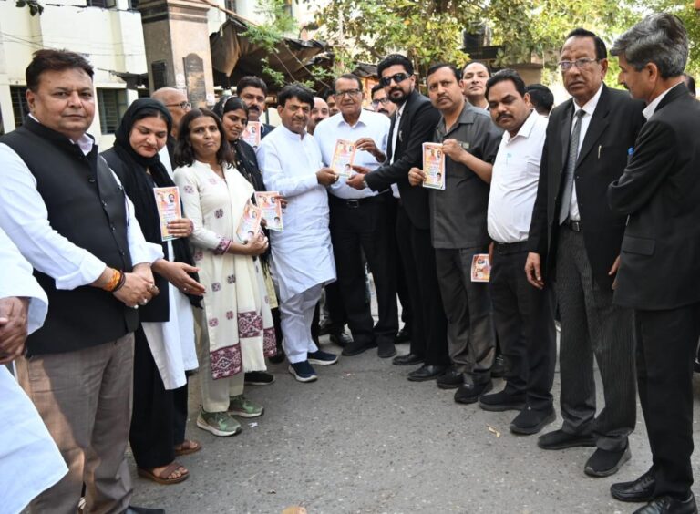 सीएम योगी आदित्यनाथ व केंद्रीय मंत्री जयंत चौधरी की जनसभा को एतिहासिक बनाने की तैयारी