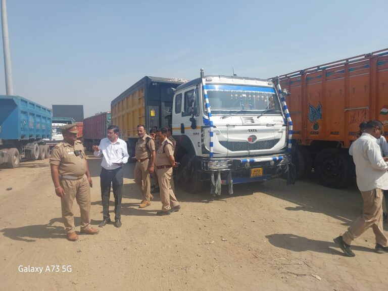 परिवहन विभाग की कडी कार्रवाई, 11 ओवरलोड व खनन वाहनों का चालान, 9.55 लाख का जुर्माना