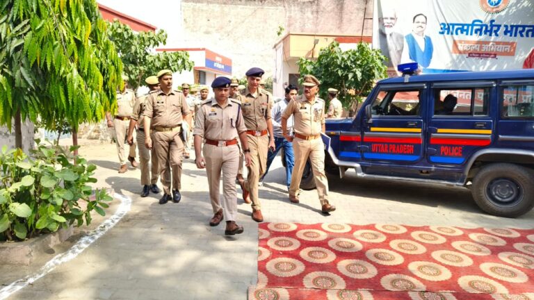 एसपी सिटी ने किया चरथावल थाने का वार्षिक निरीक्षण