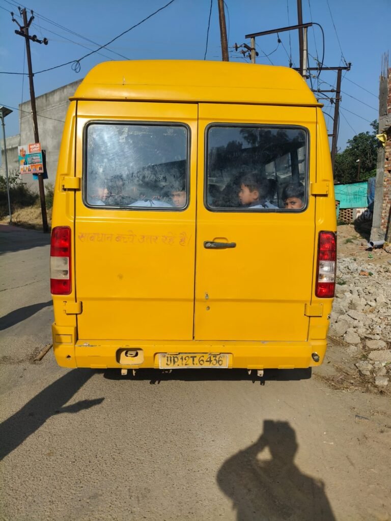स्कूली बच्चाें की ट्रांसपोर्ट में बडा खेल, 40250 रुपए का जुर्माना