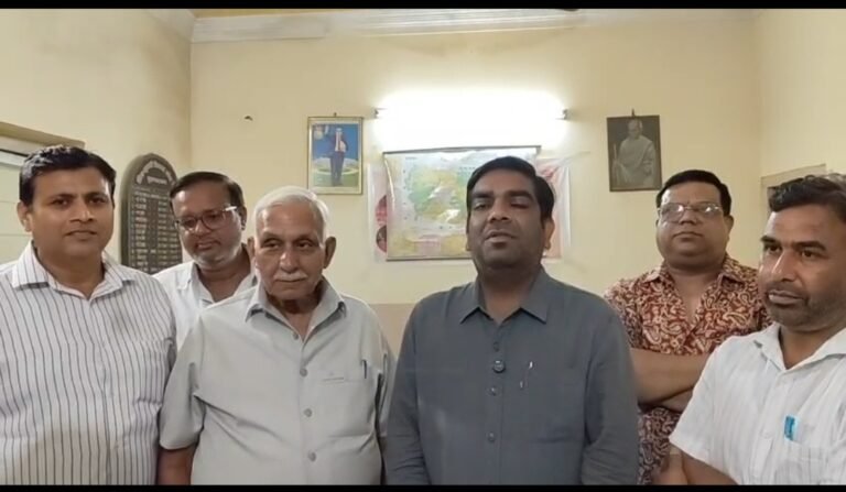 कुछ स्थानीय तथाकथित नेता एवं असामाजिक तत्व गैस वितरकों को कर रहे परेशान, जिला प्रशासन से की शिकायत