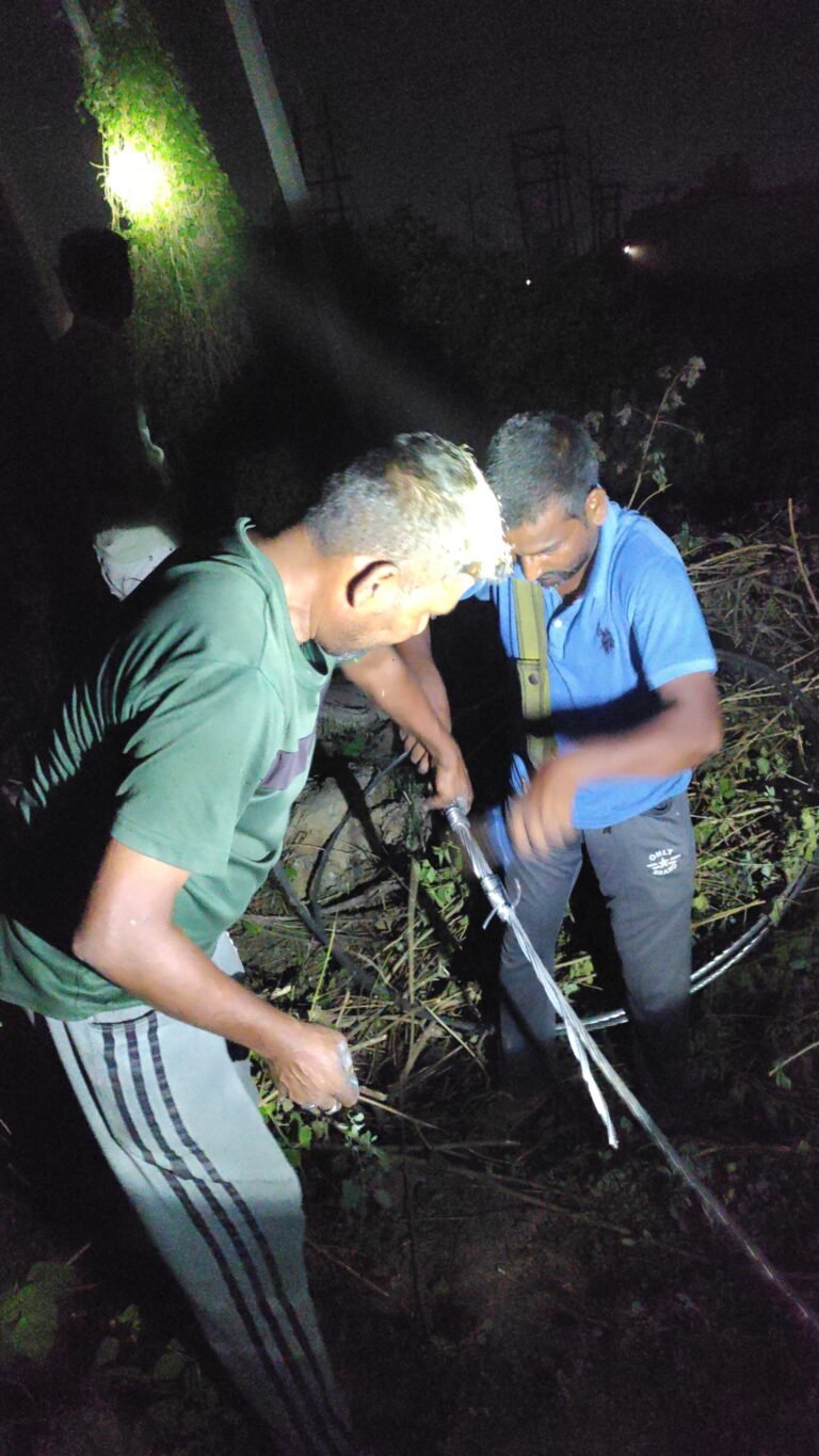 रात भर हुई बिजली कटौती के कारण उपभोक्ता रहे परेशान, सप्लाई में नहीं हो रहा सुधार