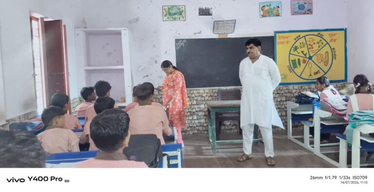 खंड शिक्षा अधिकारी ने बुढाना  कंपोजिट स्कूल डूंगर का किया औचक निरीक्षण 