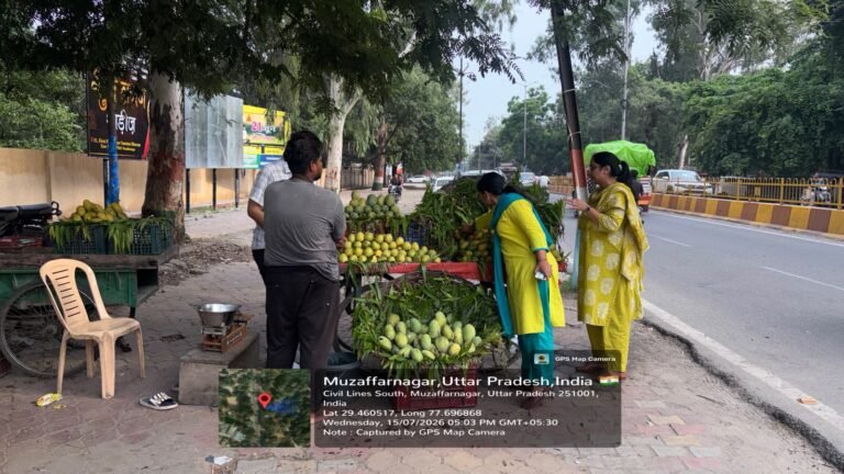 कावड़ मार्गो पर स्थित समस्त ढाबों, होटल, रेस्टोरेंट, ठेलों, रेहड़ी, फेरीवालों, फलविक्रेताओं का सघन निरीक्षण