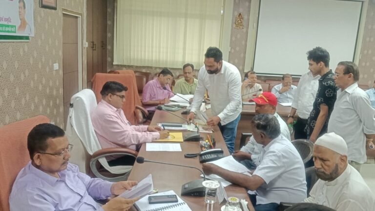 उपभोक्ताओं की समस्याओं का केवल निस्तारण नही, स्थाई समाधान सुनिश्चित किया जाएः प्रबन्ध निदेशक