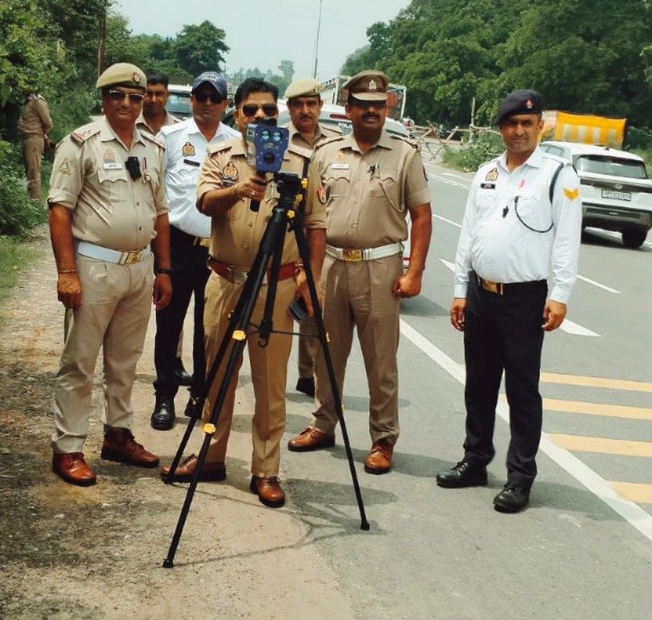 21 रोडवेज बस समेत 54 वाहनों का हुआ चालान
