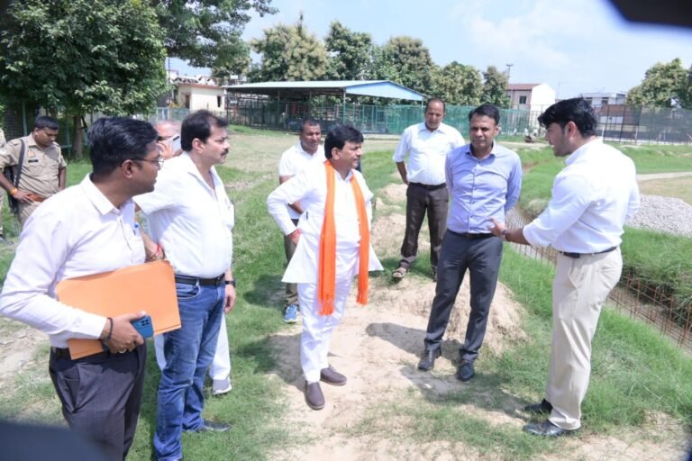 जनपद मुजफ्फरनगर के खिलाड़ियों को मिलेंगी आधुनिक खेल सुविधाएं, करीब 20.70 करोड़ से अधिक की लागत से स्पोर्ट्स स्टेडियम में  चल रहा कार्य
