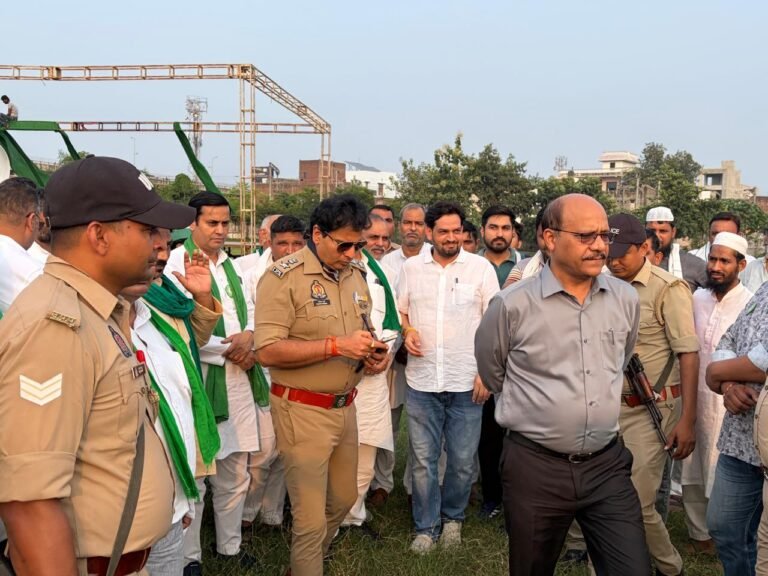 जीआईसी मैदान में भाकियू की महापंचायत आज, डीएम व एसएसपी ने किया निरीक्षण