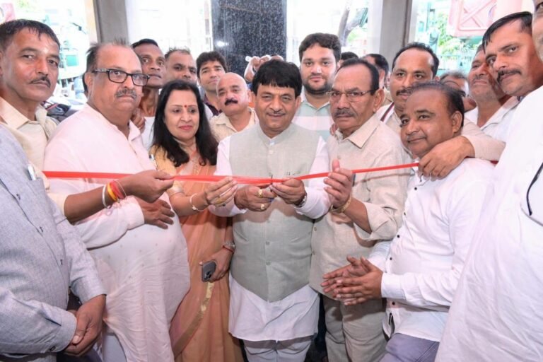 राज्यमंत्री व चेयरपर्सन ने किया सेवा सेतु कार्यक्रम का शुभारंभ