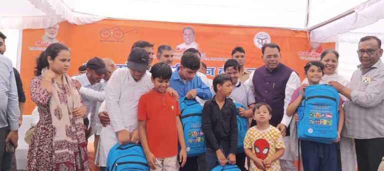 प्रदेश सरकार दिव्यांगजनों व पिछड़े वर्ग के लोगों को आत्मनिर्भर बनाने की दिशा में कर रही काम: नरेन्द्र कश्यप